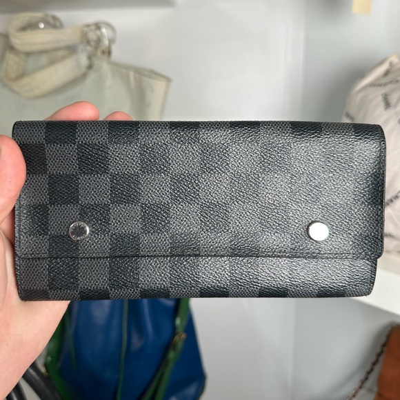 LV Damier Graphite Long Wallet - Picture 1 of 2